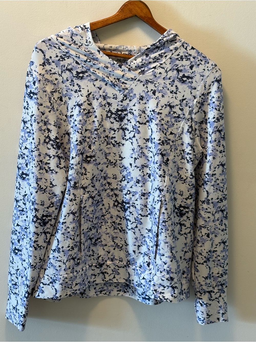 Light Blue Purplish & Navy Splatter Hooded Pullover Large W/ Pouch Pocket Love..